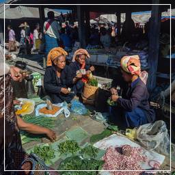 Myanmar (592) Inle - Fischmarkt