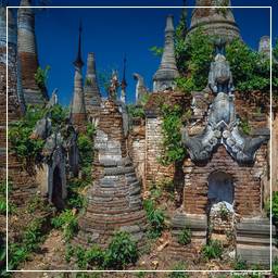 Myanmar (607) Inle - Shwe Indein Pagoda
