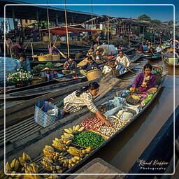 Birmanie (642) Inle - Marché flottant