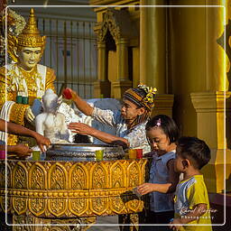 Shwedagon, Myanmar (38)