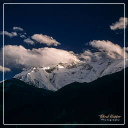 Annapurna Fernwanderweg (170) Annapurna II (7.937 m)