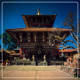 Kathmandu Valley (202) Bhaktapur - Changu Narayan