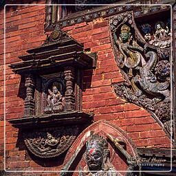 Bhaktapur - Changu Narayan, Kathmandu Valley (205)