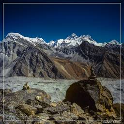 Khumbu (91) Everest (8,848 m)