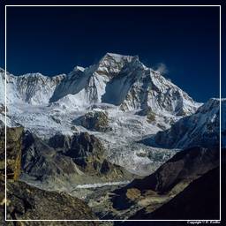 Khumbu (270) Gyachung Kang (7,952 m)