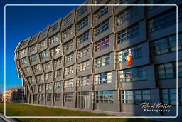 Block 16 (The Wave) - René van Zuuk Architecten, Almere (46)