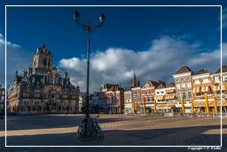 Delft (40) Rathaus auf dem Markt