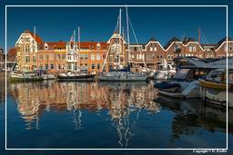 Hoorn (48) Harbour