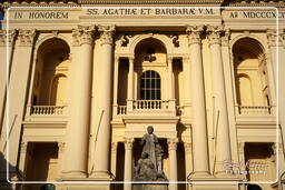 Basilique Sainte-Agathe et Sainte-Barbara (5)