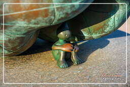 SprookjesBeelden (Tom Otterness), Scheveningen (139)