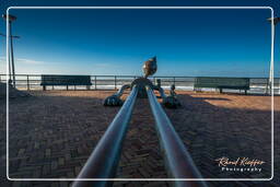 Scheveningen (142) SprookjesBeelden (Tom Otterness) - Gulliver