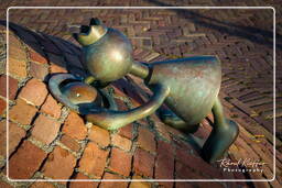 SprookjesBeelden (Tom Otterness), Scheveningen (163)