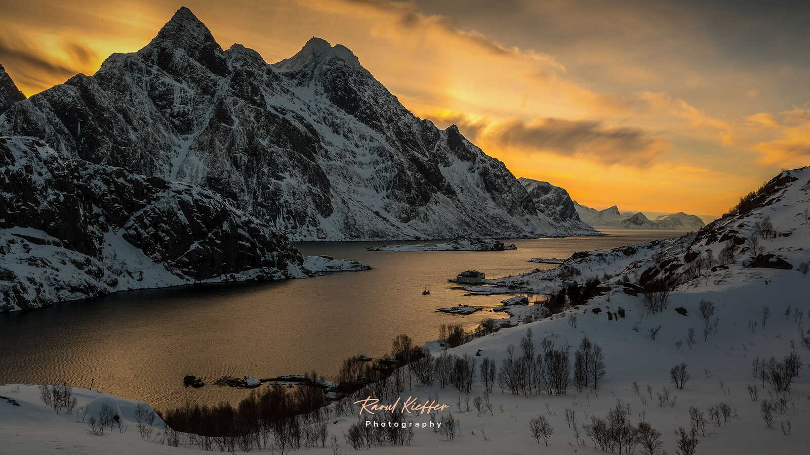 Mærvollspollen Fjord