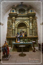 Church of Santa Ana de Maca, Maca (27)