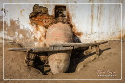 Pisco Wine Amphorae, Pisco (6)