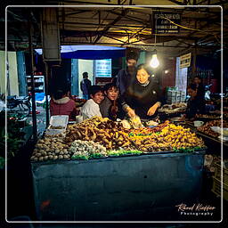 Market, Hanoi (29)