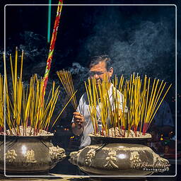 Temple, Saigon (6)
