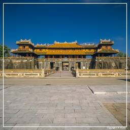 Huế (4) Ciudad Imperial - puerta Meridiana (Ngọ Môn)